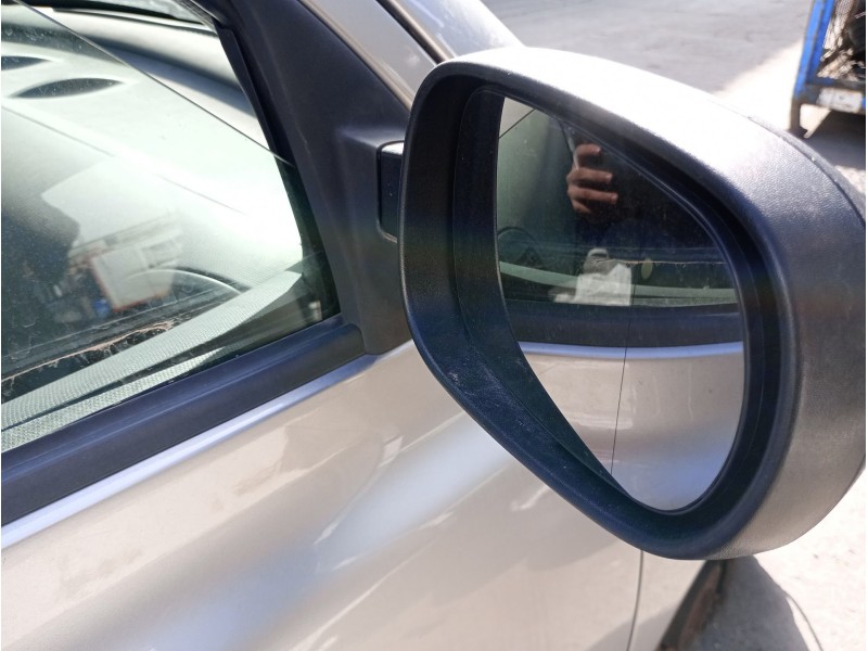 Recambio de retrovisor derecho para nissan micra iii (k12) 1.2 16v referencia OEM IAM   
