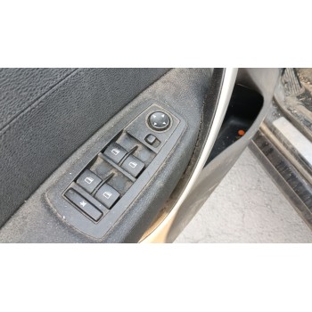 MANDO ELEVALUNAS DELANTERO IZQUIERDO 61313414352 