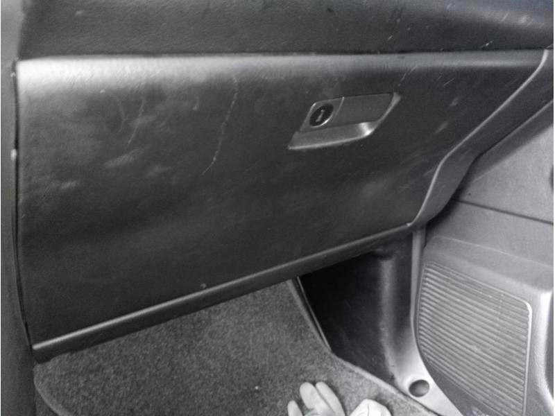 Recambio de guantera para nissan patrol gr v wagon (y61) 3.0 dti referencia OEM IAM   