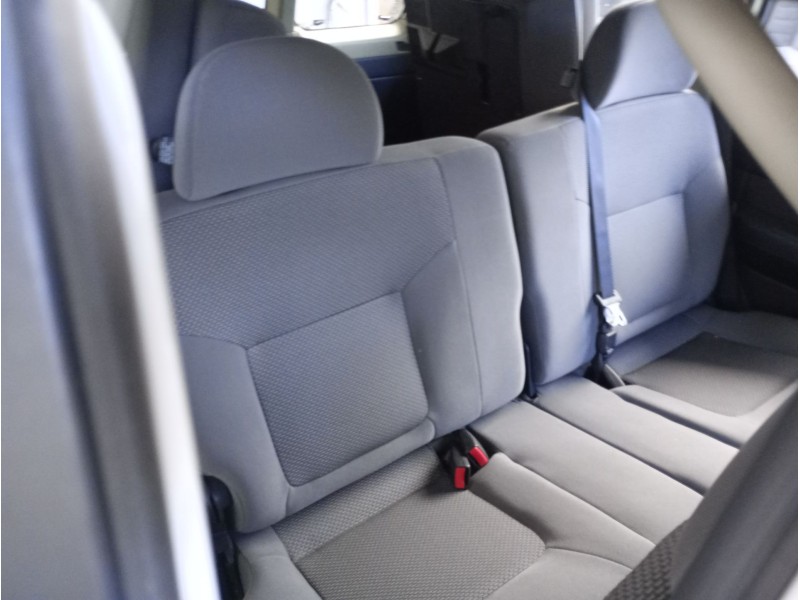 Recambio de asiento trasero derecho para nissan patrol gr v wagon (y61) 3.0 dti referencia OEM IAM   