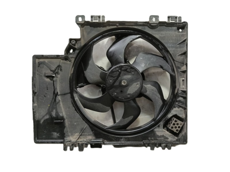 Recambio de electroventilador para nissan micra iii (k12) 1.2 16v referencia OEM IAM   