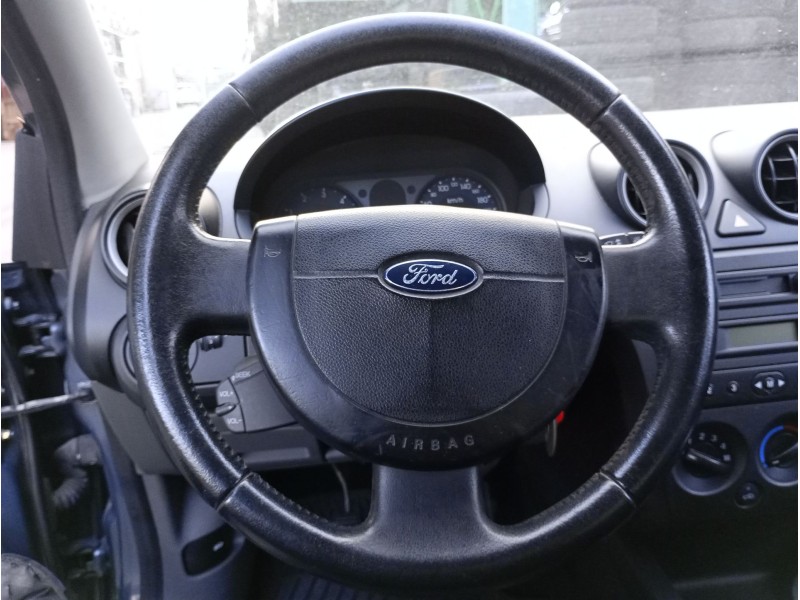 Recambio de volante para ford fiesta v (jh_, jd_) 1.4 tdci referencia OEM IAM   