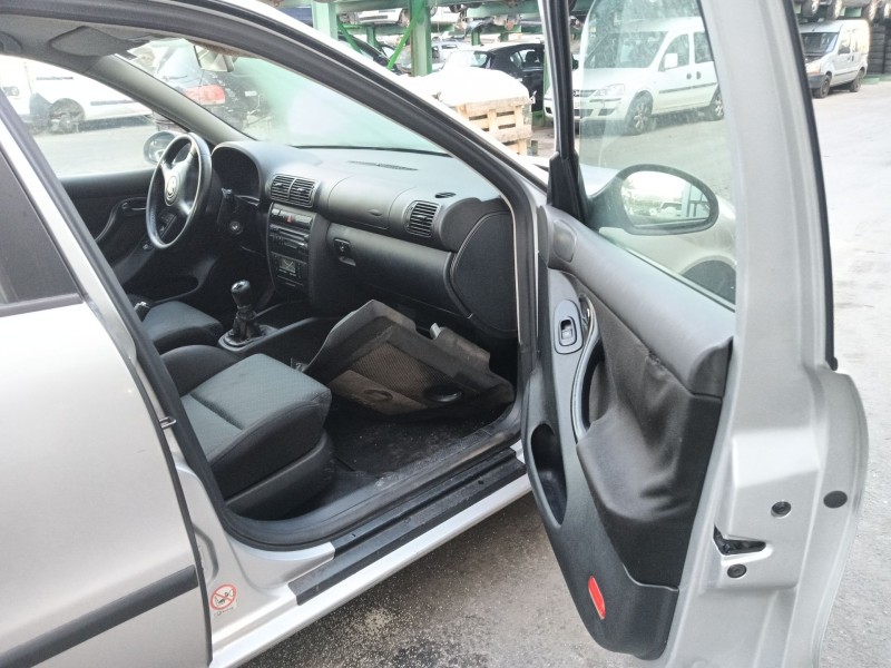 seat toledo ii (1m2) del año 2003