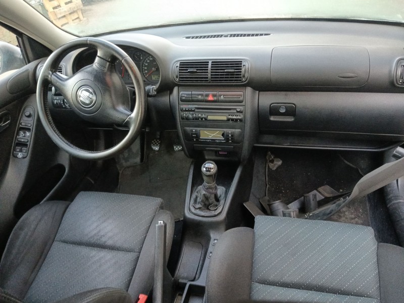 seat toledo ii (1m2) del año 2003