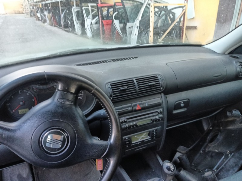 Recambio de salpicadero para seat toledo ii (1m2) 1.9 tdi referencia OEM IAM   