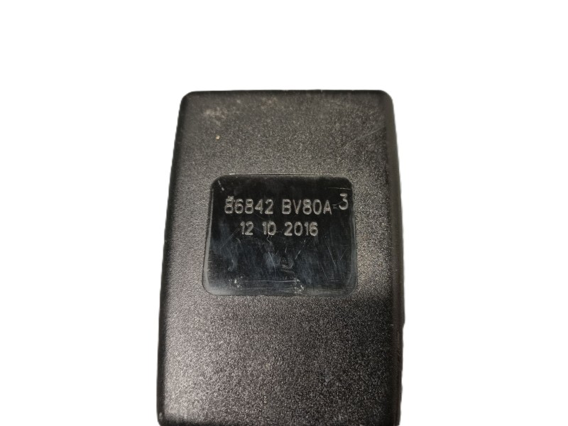 Recambio de enganche cinturon delantero derecho para nissan juke (f15) 1.2 dig-t referencia OEM IAM   