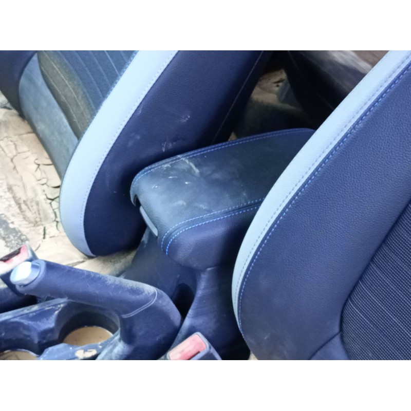 Recambio de apoyabrazos central para kia stonic (yb) 1.0 t-gdi eco-dynamics+ referencia OEM IAM   