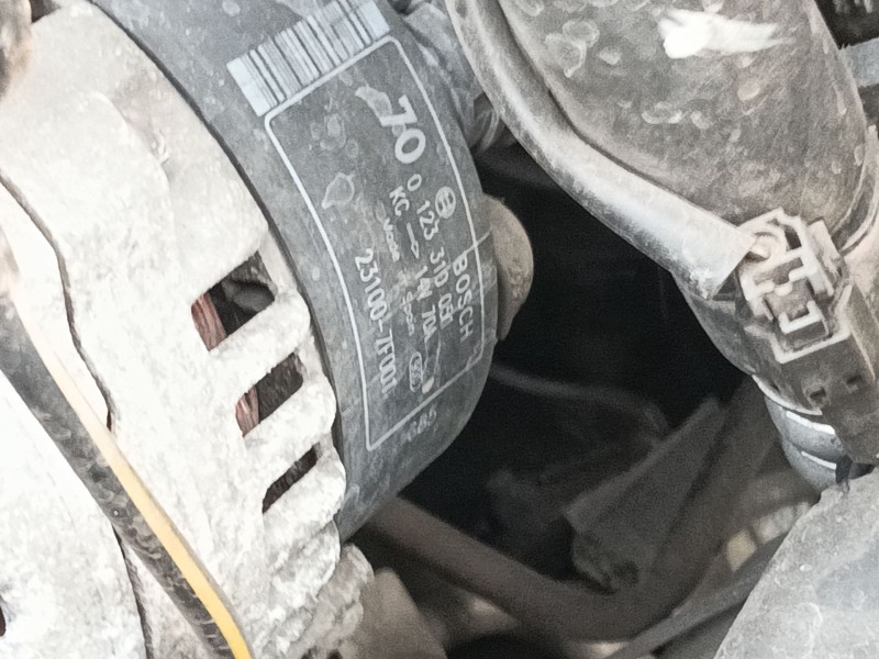 Recambio de alternador para nissan terrano ii (r20) 2.7 tdi 4wd referencia OEM IAM   