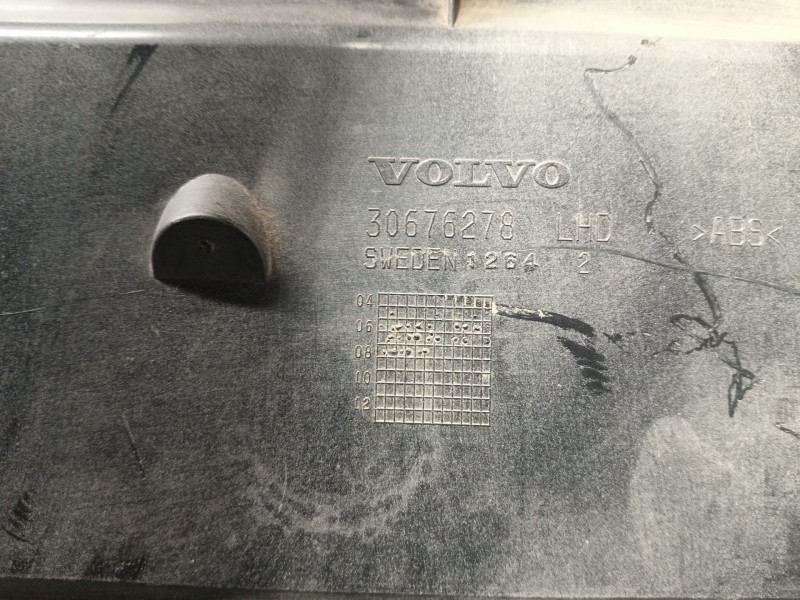 Recambio de guantera para volvo xc70 kinetic awd referencia OEM IAM   