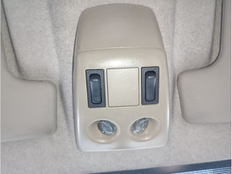 Recambio de luz interior para nissan terrano ii (r20) 2.7 tdi 4wd referencia OEM IAM   