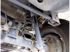 Recambio de amortiguador trasero derecho para nissan terrano ii (r20) 2.7 tdi 4wd referencia OEM IAM    2
