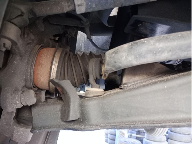 Recambio de transmision delantera derecha para nissan terrano ii (r20) 2.7 tdi 4wd referencia OEM IAM   