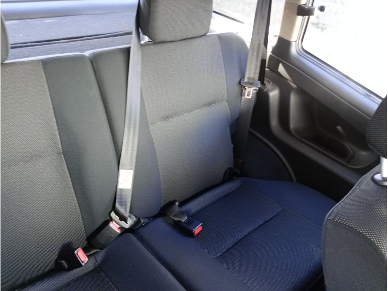 Recambio de asiento trasero izquierdo para nissan terrano ii (r20) 2.7 tdi 4wd referencia OEM IAM   