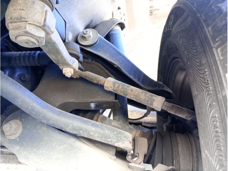 Recambio de amortiguador delantero izquierdo para nissan terrano ii (r20) 2.7 tdi 4wd referencia OEM IAM   