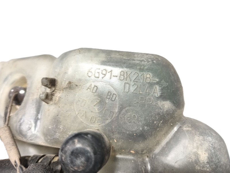 Recambio de deposito expansion para volvo xc70 kinetic awd referencia OEM IAM   