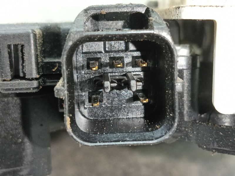 Recambio de cerradura puerta delantera izquierda para citroën c-crosser (vu_, vv_) 2.2 hdi referencia OEM IAM   