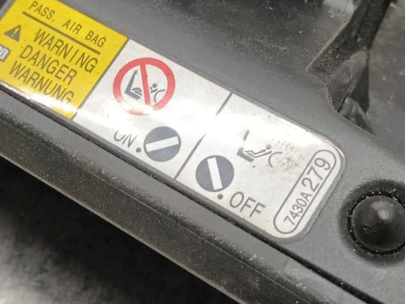 Recambio de guantera para citroën c-crosser (vu_, vv_) 2.2 hdi referencia OEM IAM   