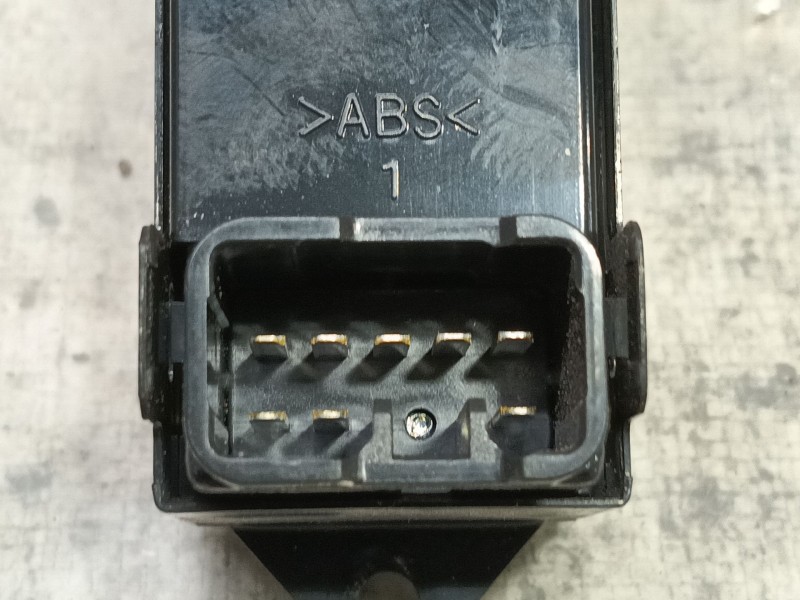 Recambio de mando elevalunas trasero derecho para citroën c-crosser (vu_, vv_) 2.2 hdi referencia OEM IAM   