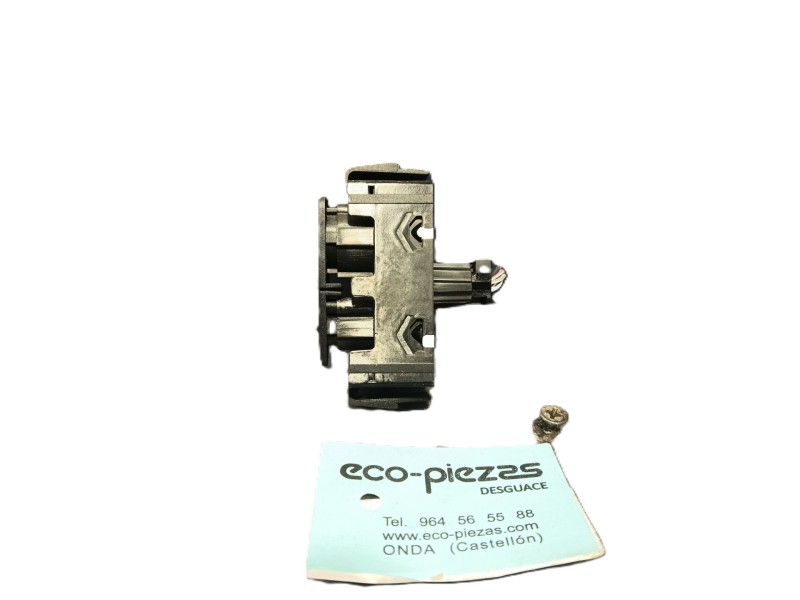 Recambio de warning para dacia sandero ii tce 90 (b8m1, b8ma) referencia OEM IAM   