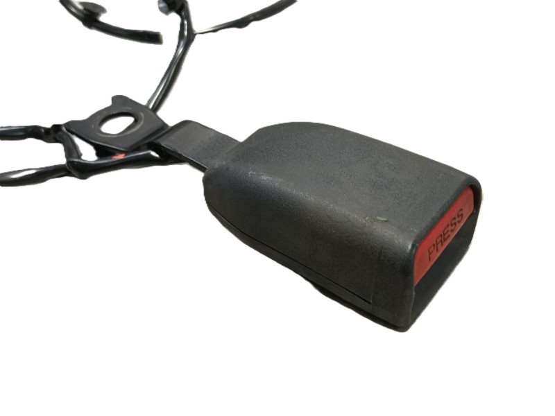 Recambio de enganche cinturon delantero izquierdo para citroën c-crosser (vu_, vv_) 2.2 hdi referencia OEM IAM   