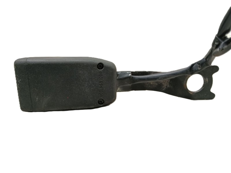 Recambio de enganche cinturon delantero derecho para citroën c-crosser (vu_, vv_) 2.2 hdi referencia OEM IAM   