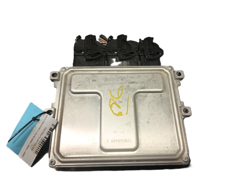 Recambio de centralita motor uce para dacia sandero ii tce 90 (b8m1, b8ma) referencia OEM IAM   