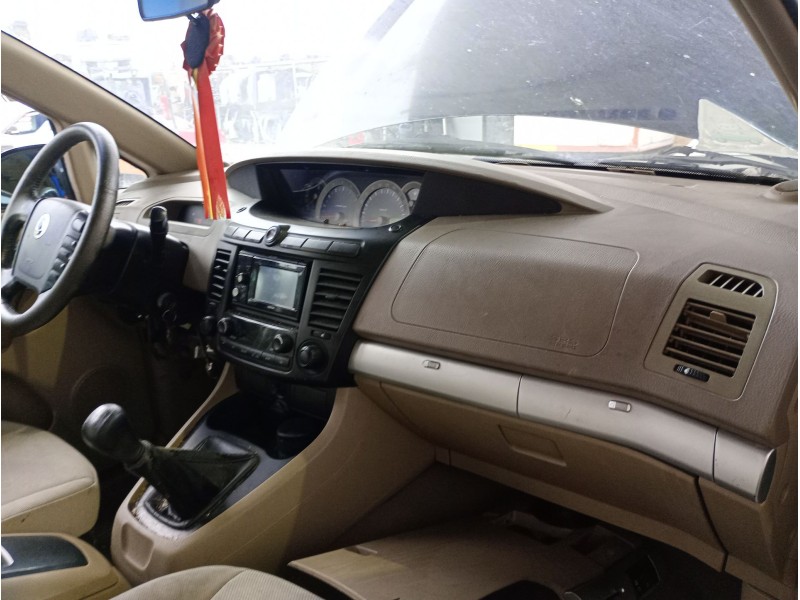 ssangyong rodius i del año 2010