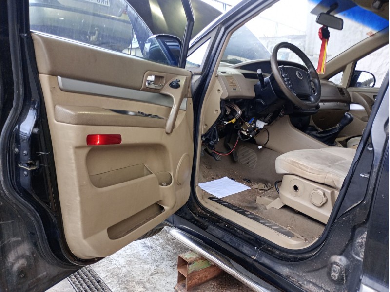 ssangyong rodius i del año 2010