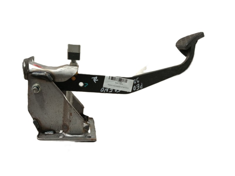 Recambio de pedal freno para ssangyong rodius i 2.7 xdi referencia OEM IAM 4880021304  