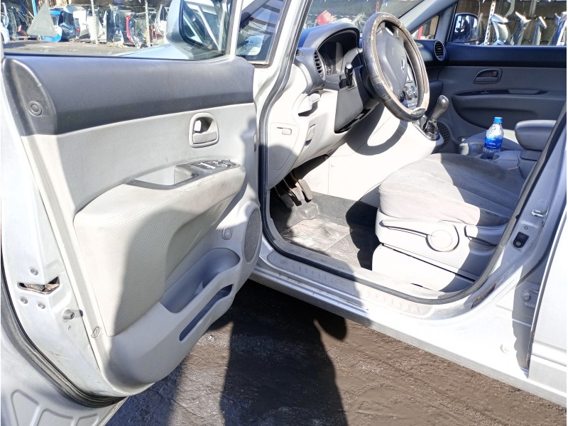 kia carens iii monospace (un) del año 2007