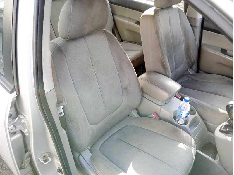 kia carens iii monospace (un) del año 2007