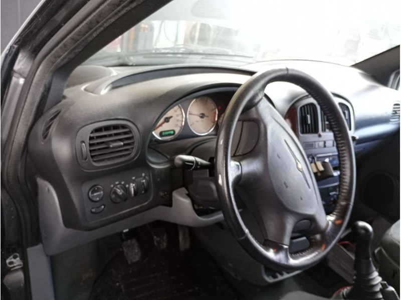 chrysler voyager iv (rg, rs) del año 2004