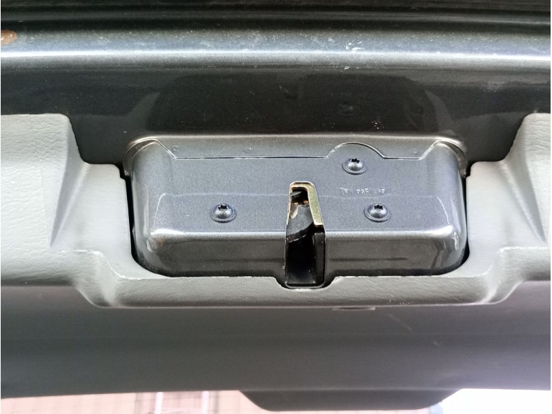 Recambio de cerradura maletero / porton para chrysler voyager iv (rg, rs) 2.5 crd referencia OEM IAM   