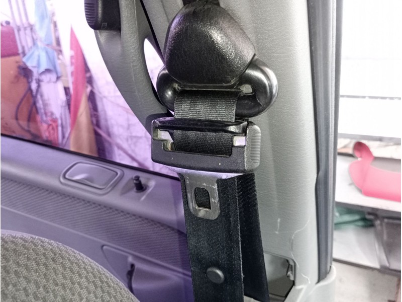 Recambio de cinturon seguridad delantero izquierdo para chrysler voyager iv (rg, rs) 2.5 crd referencia OEM IAM   