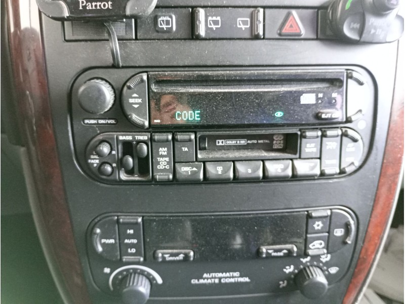 Recambio de sistema audio / radio cd para chrysler voyager iv (rg, rs) 2.5 crd referencia OEM IAM   