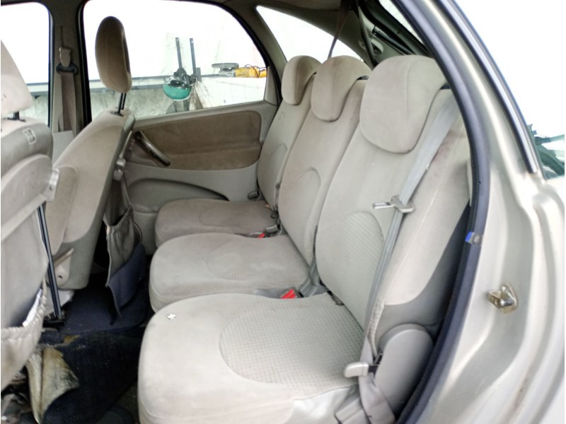 citroën xsara picasso (n68) del año 2004