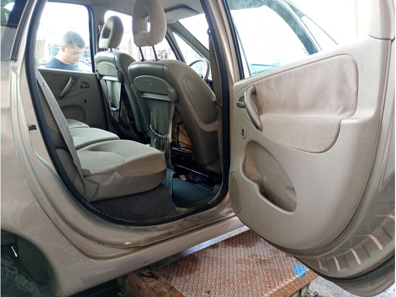 citroën xsara picasso (n68) del año 2004