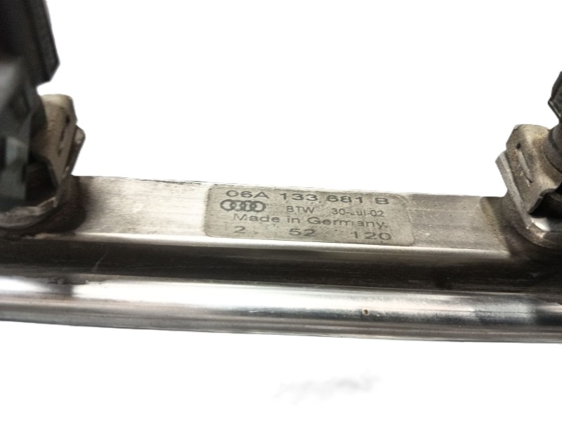 Recambio de rampa inyectora para volkswagen golf iv berlina (1j1) gti referencia OEM IAM   