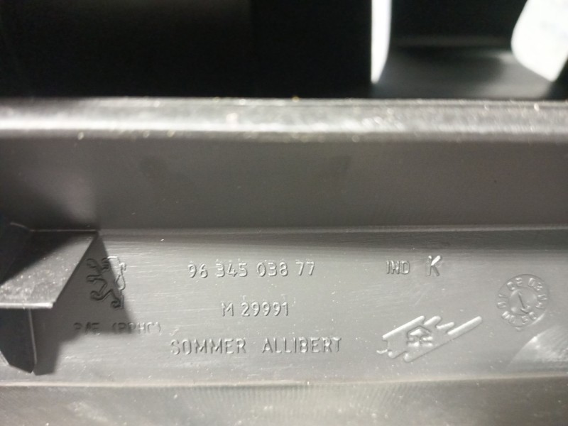 Recambio de guantera para peugeot 307 (3a/c) 1.6 hdi 110 referencia OEM IAM 0  