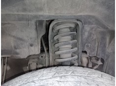 Recambio de amortiguador delantero derecho para kia sorento i (jc) 2.5 crdi referencia OEM IAM    2