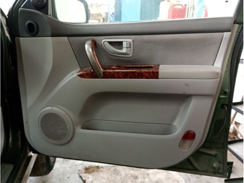 Recambio de guarnecido puerta delantera derecha para kia sorento i (jc) 2.5 crdi referencia OEM IAM   