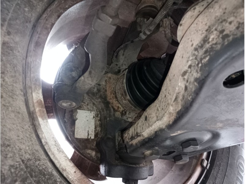 Recambio de mangueta delantera izquierda para kia sorento i (jc) 2.5 crdi referencia OEM IAM   