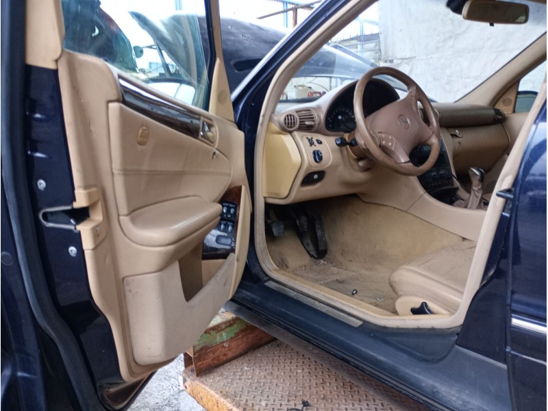 mercedes-benz clase c (w203) del año 2003