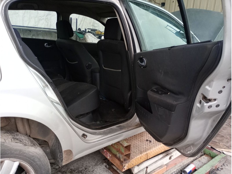 renault megane ii sedán (lm0/1_) del año 2005