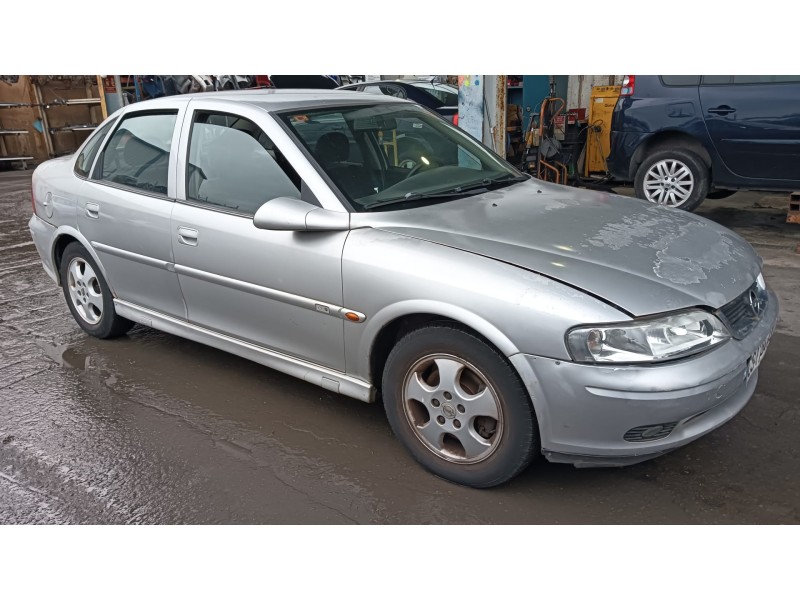 opel vectra b (j96) del año 1999