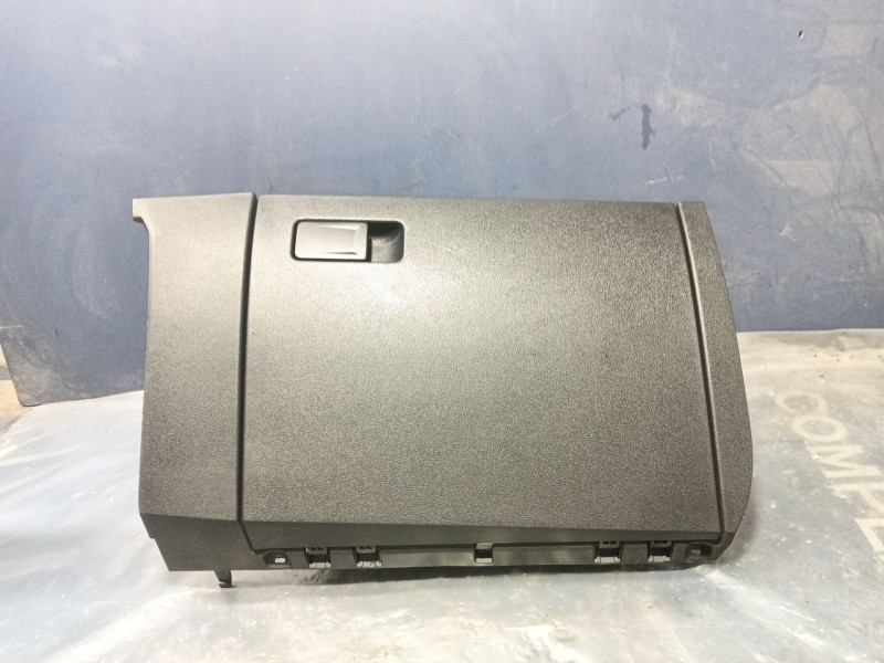 Recambio de guantera para volkswagen polo vi (aw1, bz1, ae1) 1.6 tdi referencia OEM IAM   