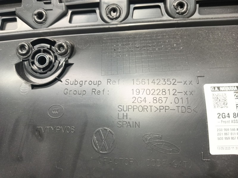 Recambio de guarnecido puerta delantera izquierda para volkswagen polo vi (aw1, bz1, ae1) 1.6 tdi referencia OEM IAM   