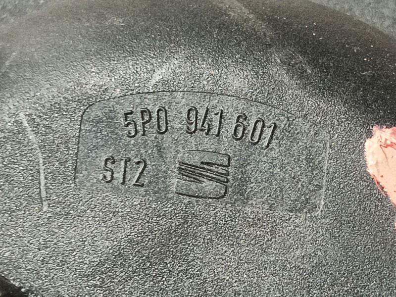 Recambio de faro antiniebla izquierdo para seat ibiza iii (6l1) 1.4 16v referencia OEM IAM   