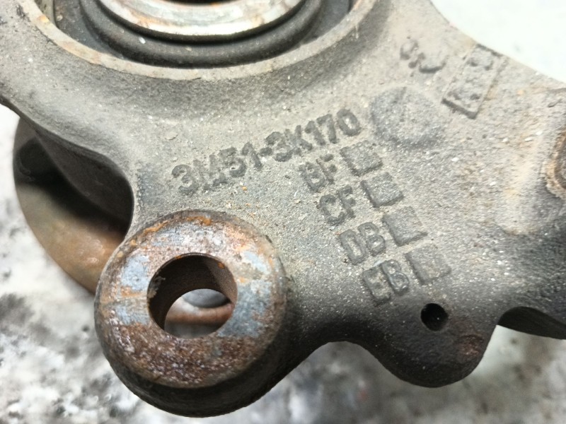 Recambio de mangueta delantera derecha para ford focus c-max (dm2) 2.0 tdci referencia OEM IAM   