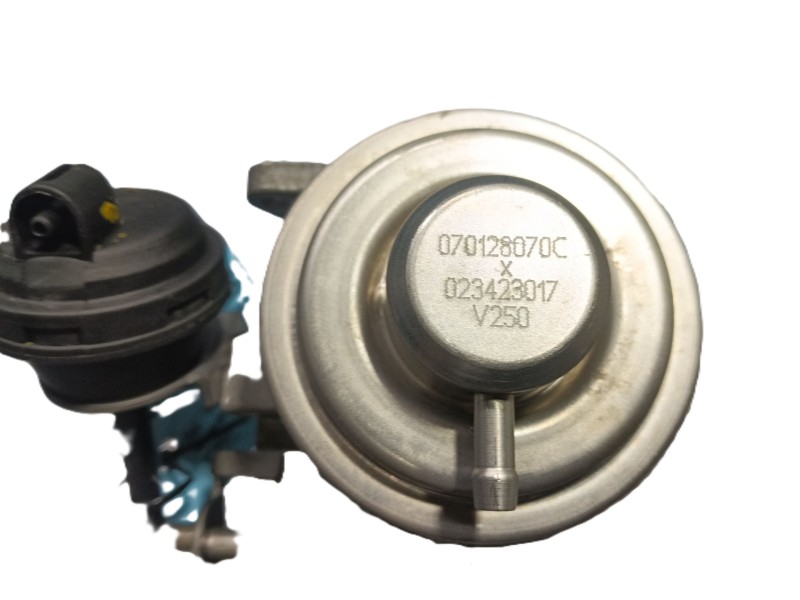 Recambio de valvula egr para volkswagen touareg (7la, 7l6, 7l7) 2.5 r5 tdi referencia OEM IAM   